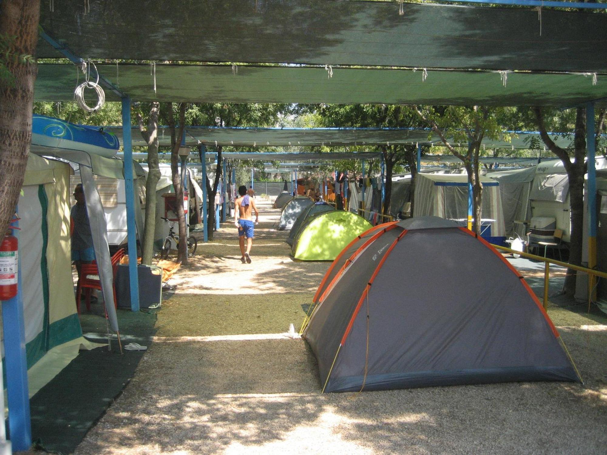 Mattinata Camping ภายนอก รูปภาพ